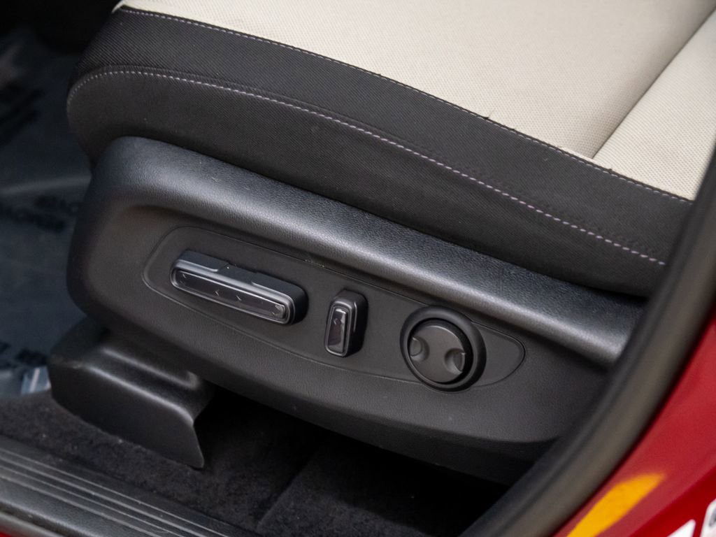 Certified 2023 Honda CR-V EX image 14