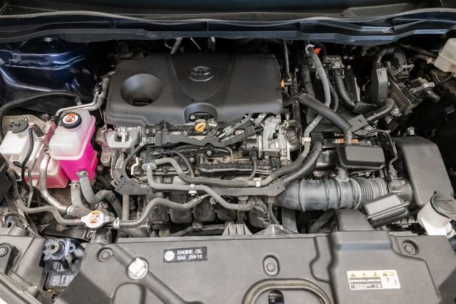 Used 2021 Toyota Sienna Limited FWD image 3