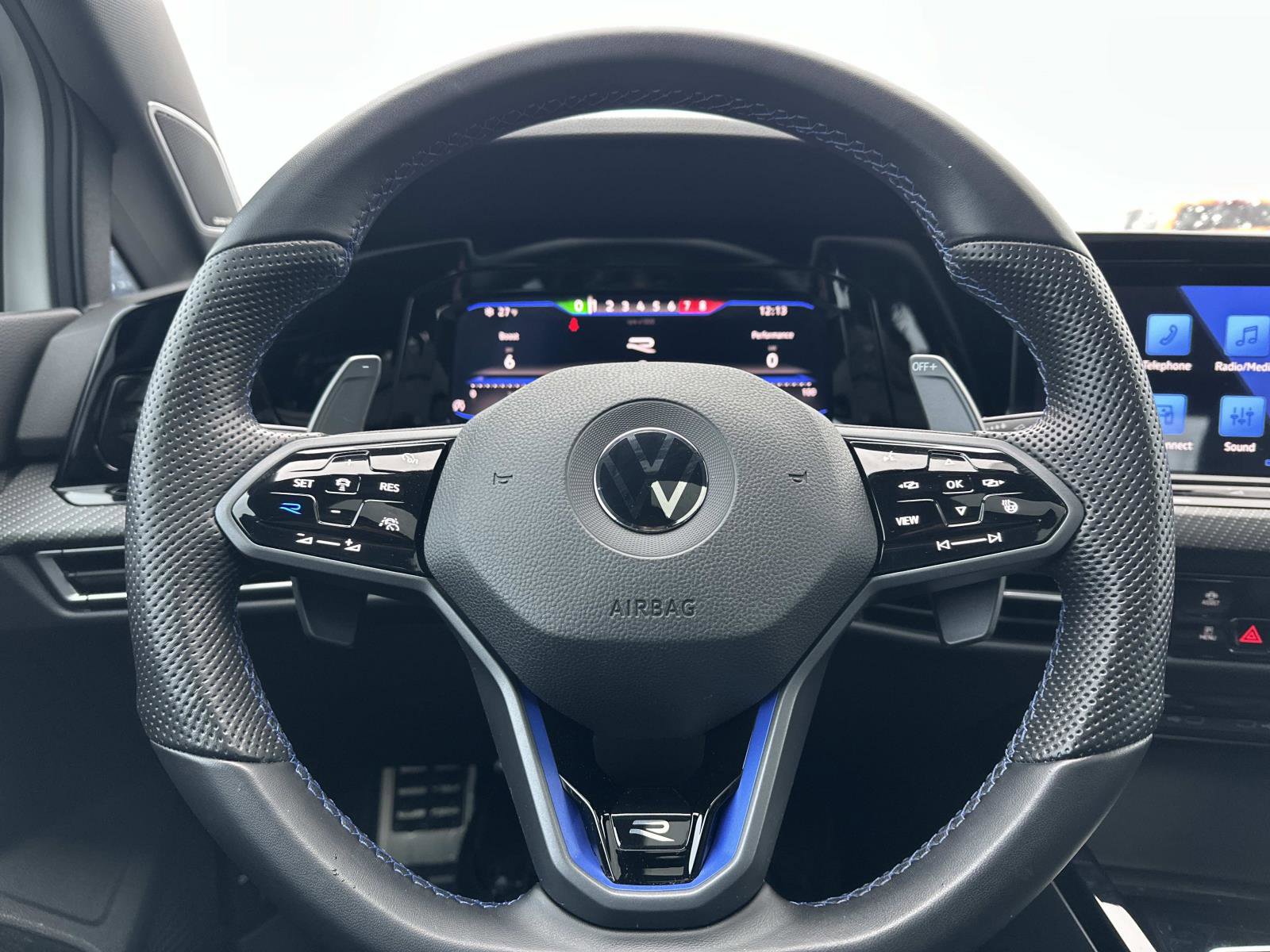 Used 2023 Volkswagen Golf R 2.0T DSG AWD image 20