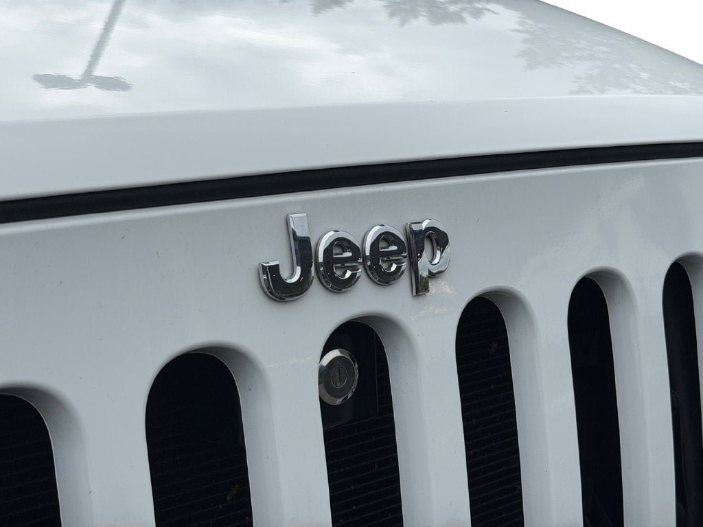 Used 2014 Jeep Wrangler Sport w/ Quick Order Package 23S AWD/4WD image 33