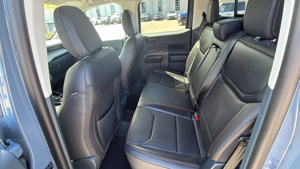 Certified 2025 Ford Maverick Tremor AWD/4WD image 24