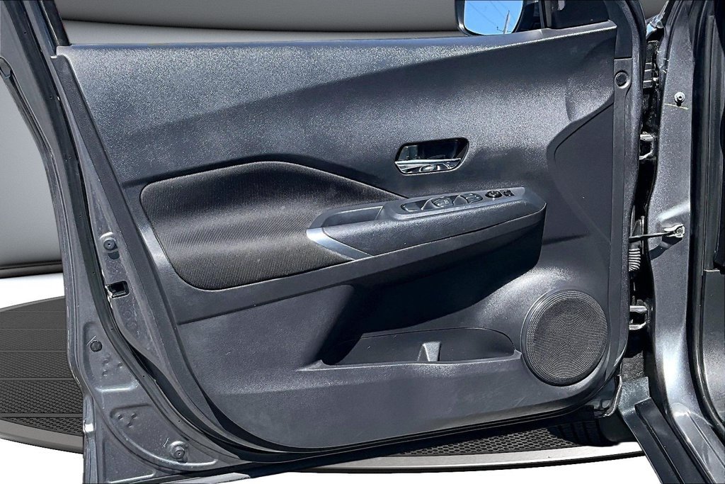 Used 2023 Nissan Kicks SV FWD image 20