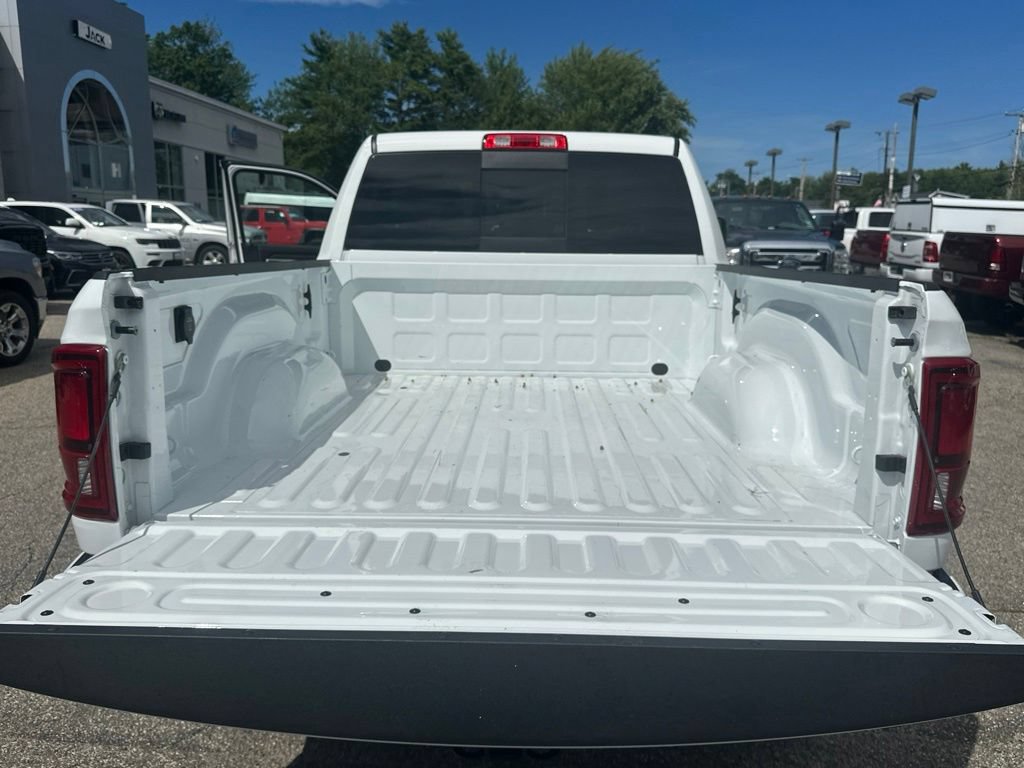 Used 2026 RAM 2500 Laramie AWD/4WD image 31