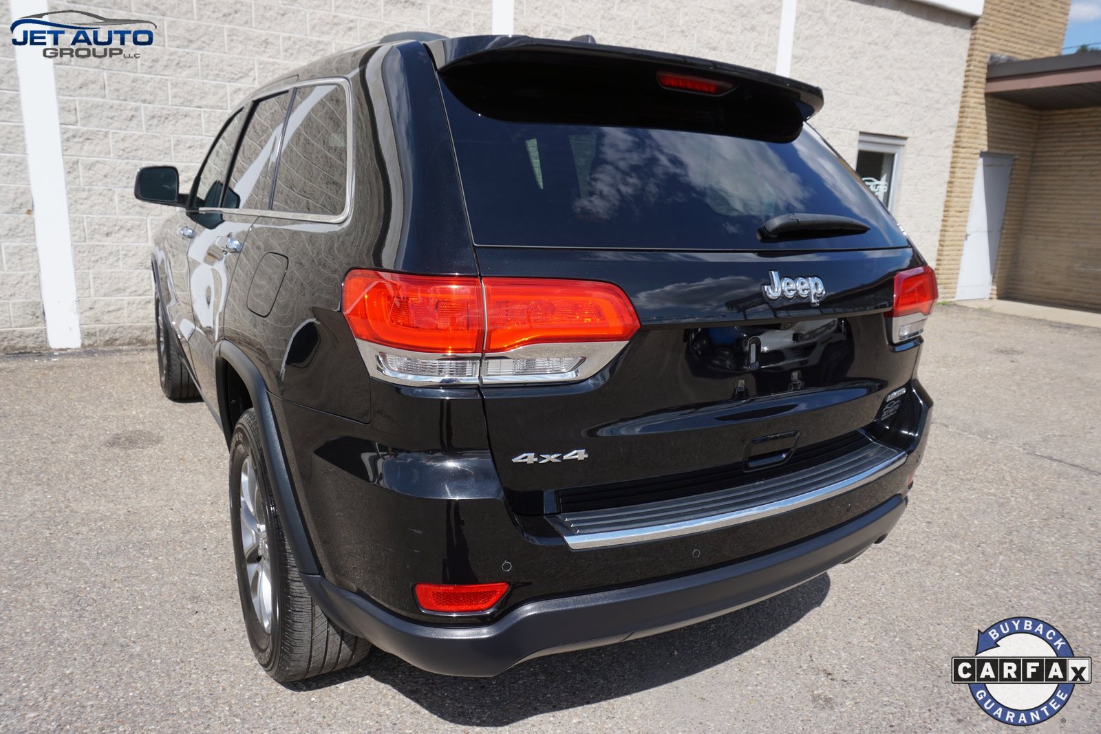 Used 2018 Jeep Grand Cherokee Limited image 9