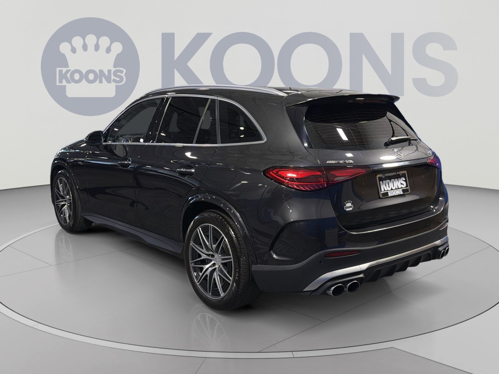 Used 2024 Mercedes-Benz GLC 43 AMG 4MATIC image 4