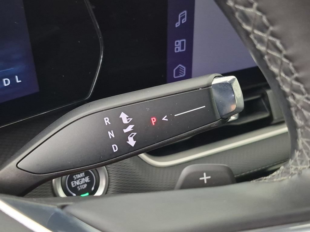 Certified 2025 Chevrolet Equinox LT FWD image 28