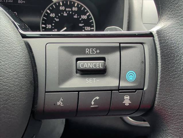Used 2023 Nissan Rogue SV FWD image 19