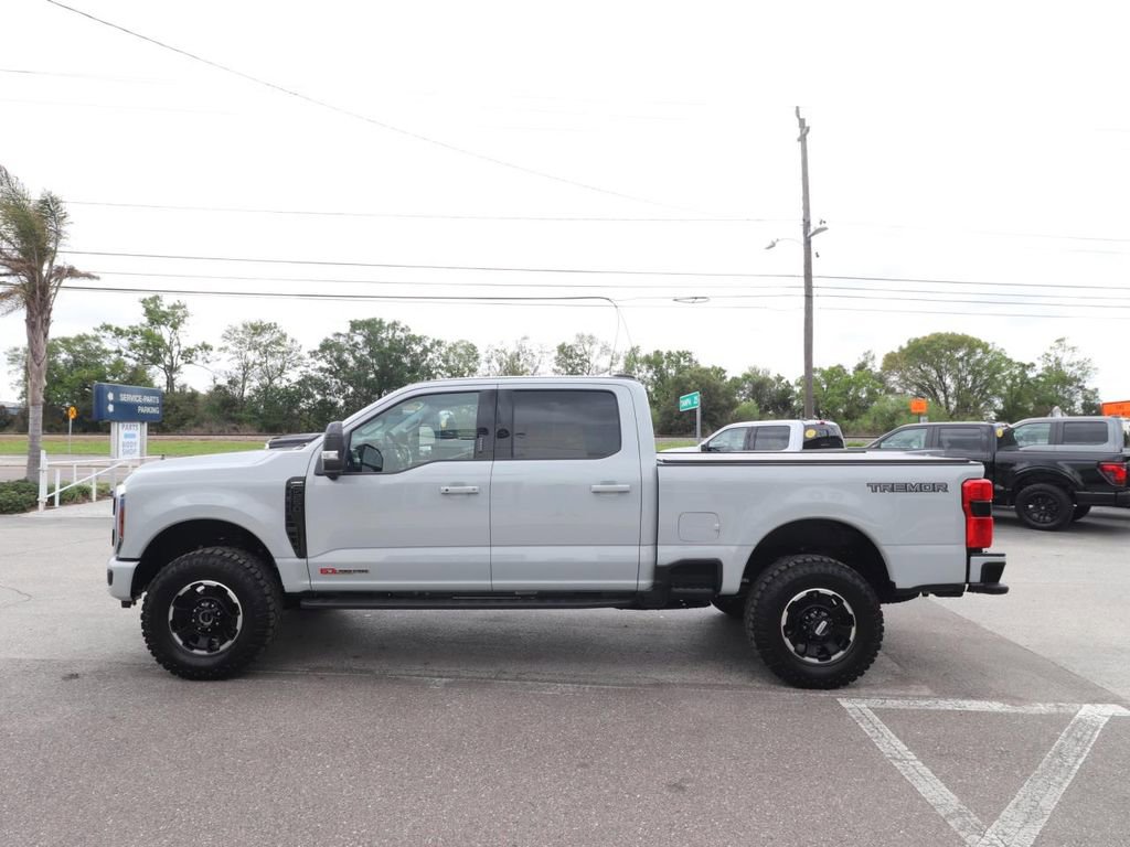 New 2026 Ford F250 Lariat w/ Tremor Off-Road Package image 9