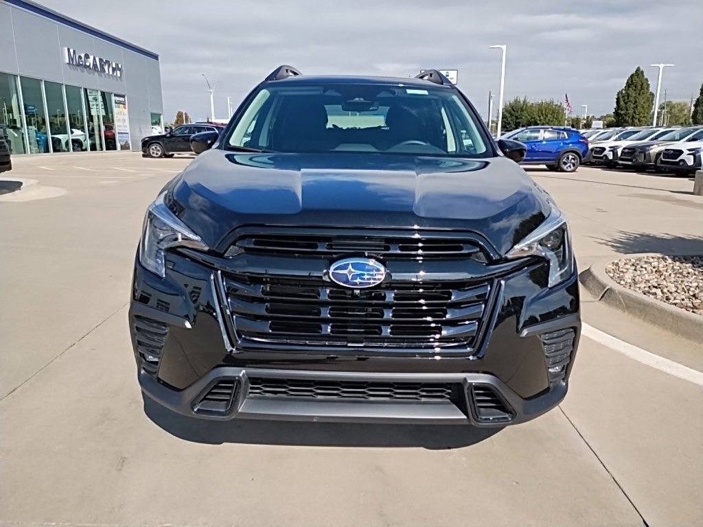 Used 2025 Subaru Ascent Bronze Edition image 3