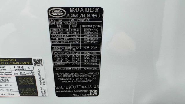 Used 2024 Land Rover Range Rover Sport Dynamic SE image 39