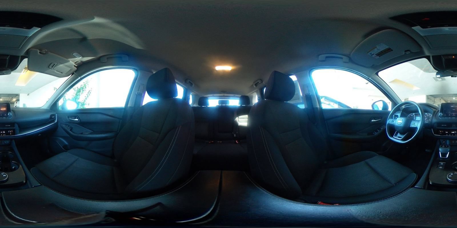 Used 2025 Nissan Rogue SV AWD/4WD image 44