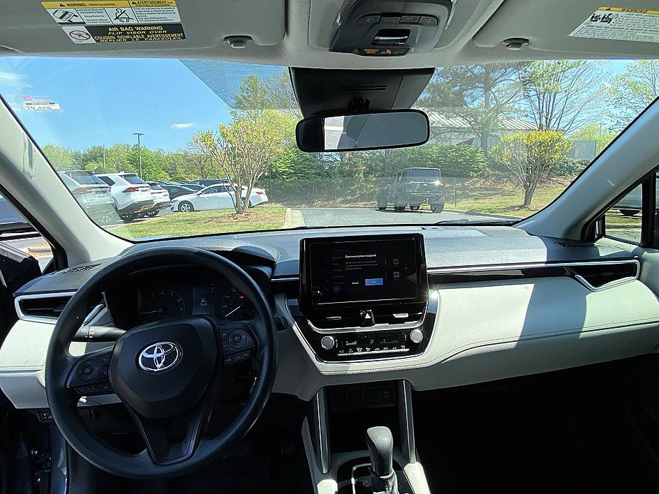 Certified 2024 Toyota Corolla Cross L image 13
