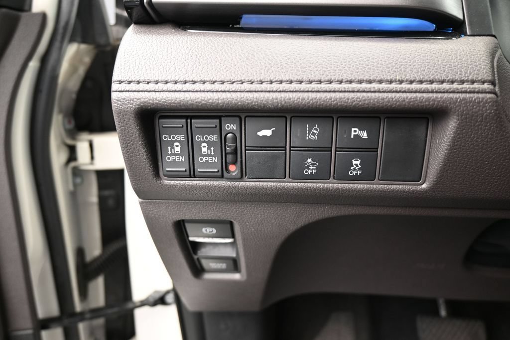 Used 2019 Honda Odyssey Elite image 37