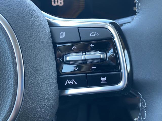 New 2025 Kia Sorento X-Line EX image 32