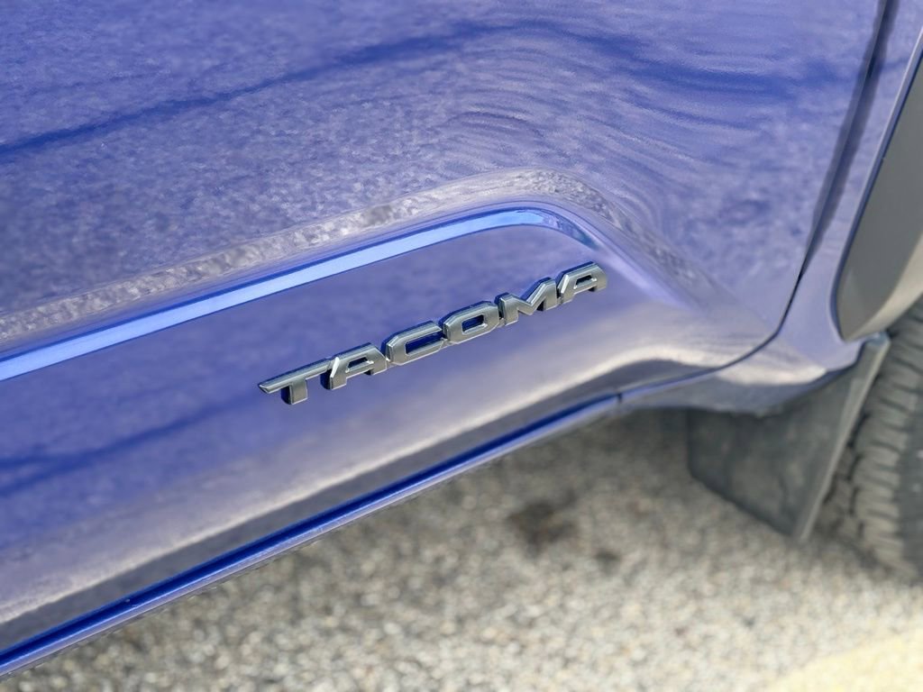Used 2024 Toyota Tacoma TRD Off-Road w/ TRD Off Road Upgrade Package AWD/4WD image 45