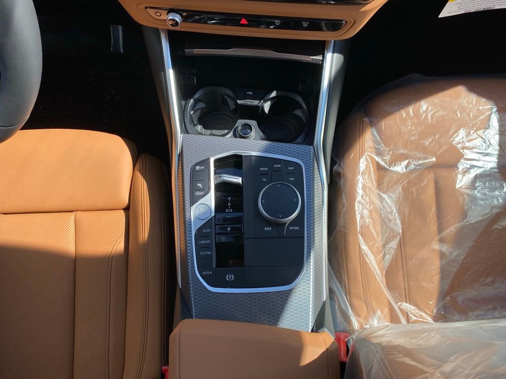 New 2026 BMW 330i xDrive Sedan w/ Premium Package image 10