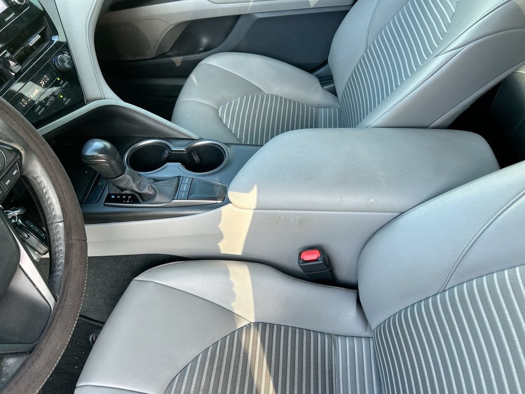 Used 2023 Toyota Camry SE FWD image 27