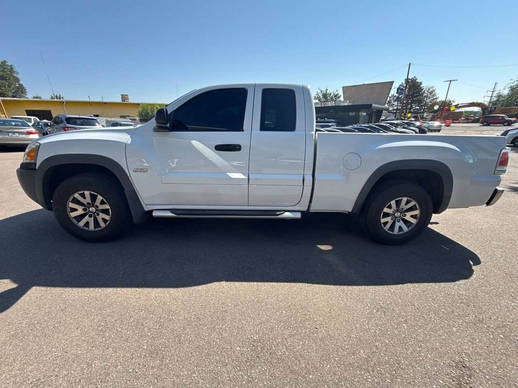 Used 2006 Mitsubishi Raider DuroCross RWD image 4