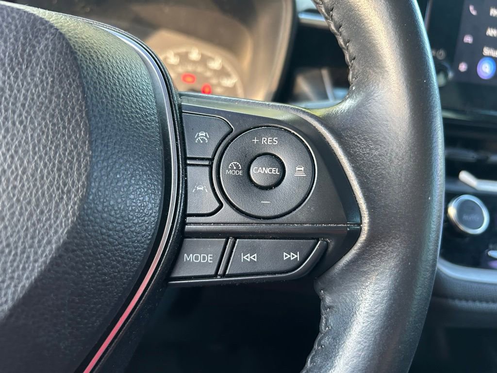 Used 2023 Toyota Corolla SE FWD image 19