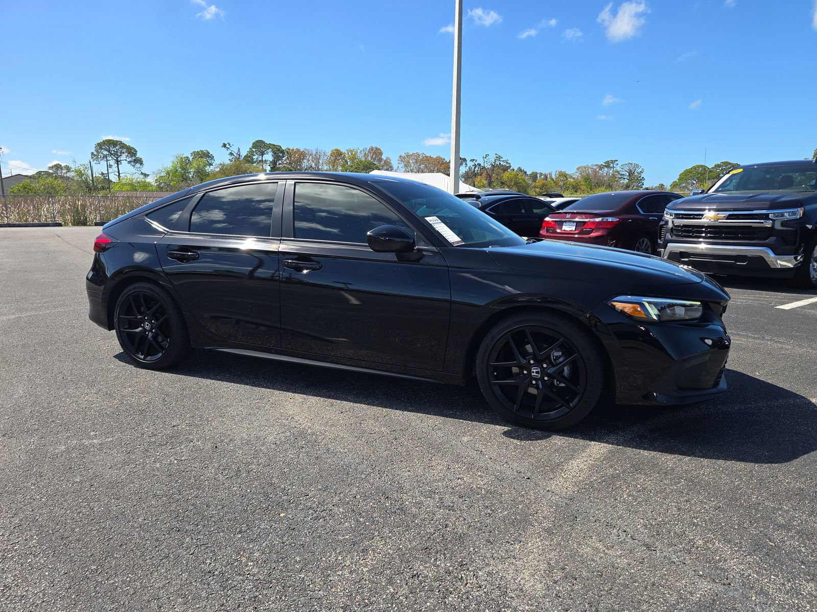 Used 2024 Honda Civic Sport image 2