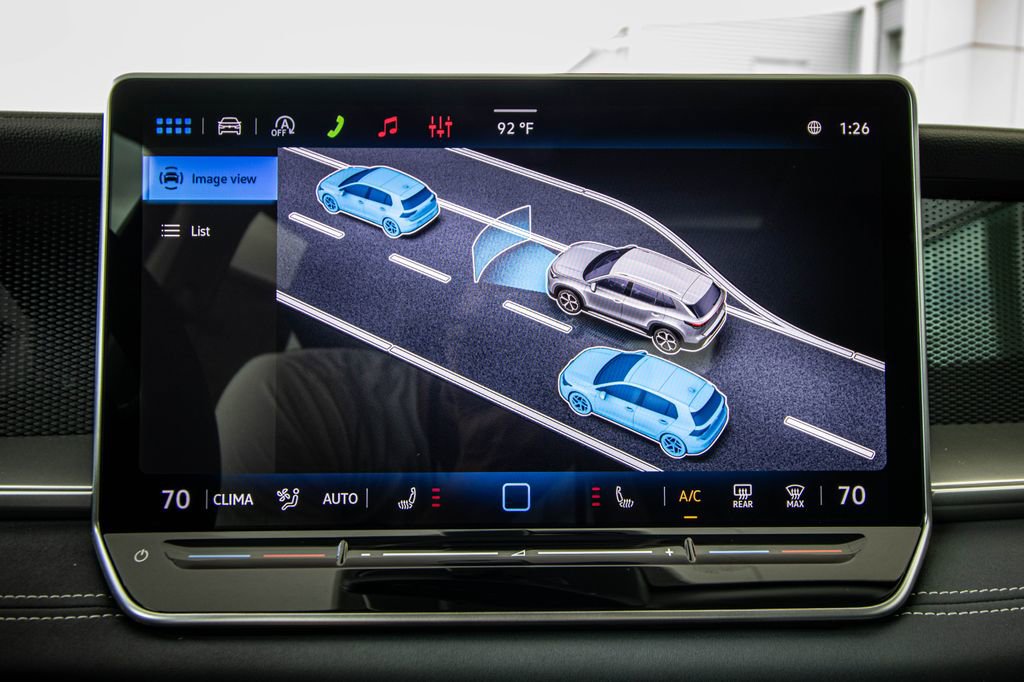 New 2026 Volkswagen Tiguan SE FWD image 45