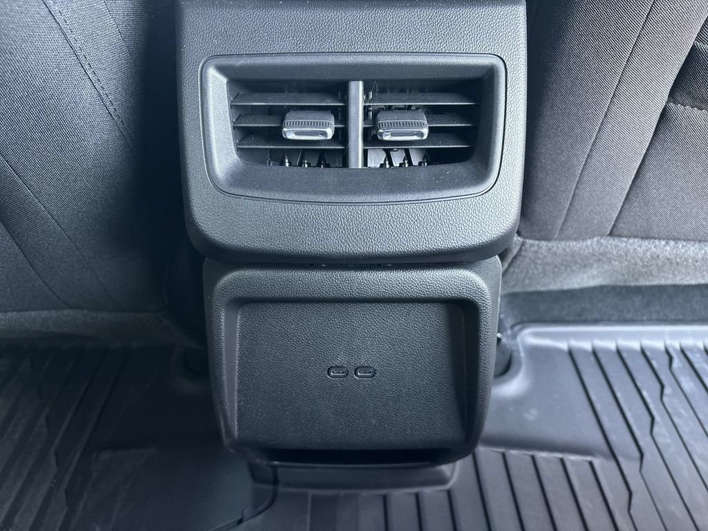 New 2026 Chevrolet Equinox EV LT w/ LPO, Tech Bronze Package FWD image 21