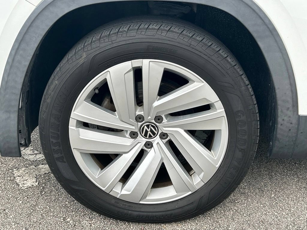 Used 2020 Volkswagen Atlas Cross Sport SE FWD image 54