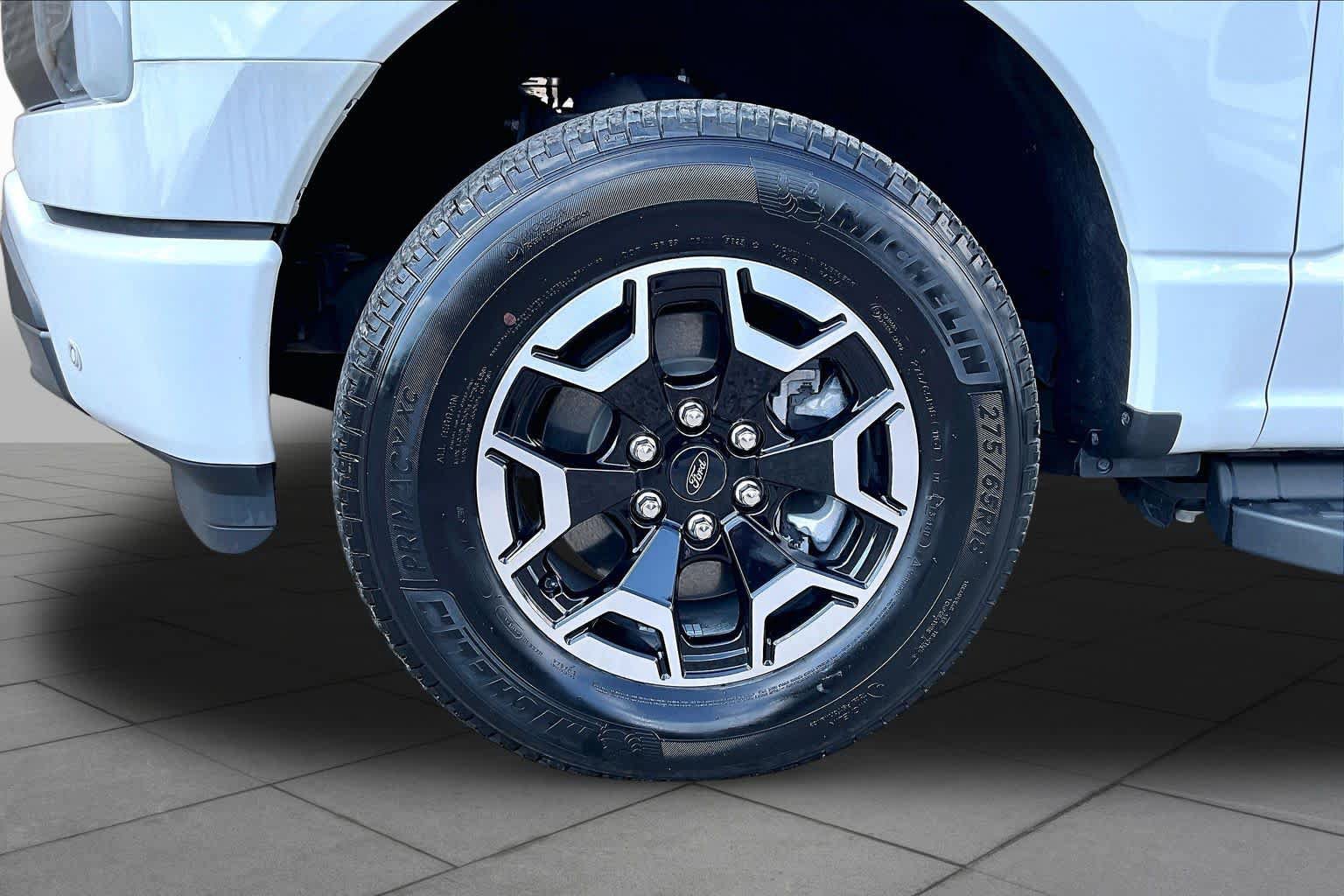 Used 2023 Ford F150 Lightning XLT AWD/4WD image 10