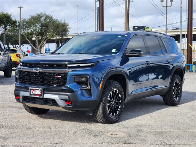 Used 2026 Chevrolet Traverse Z71 w/ Driver Confidence Package image 3