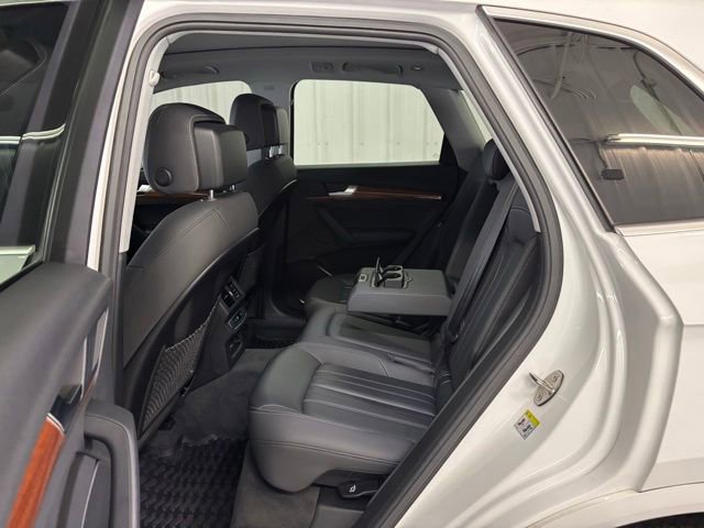 Used 2021 Audi Q5 2.0T Premium image 13