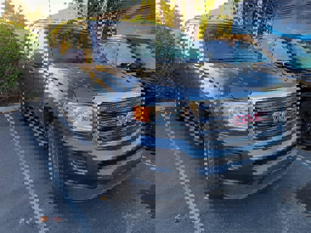 Used 2017 GMC Canyon 2WD Crew Cab w/ Convenience Package image 7