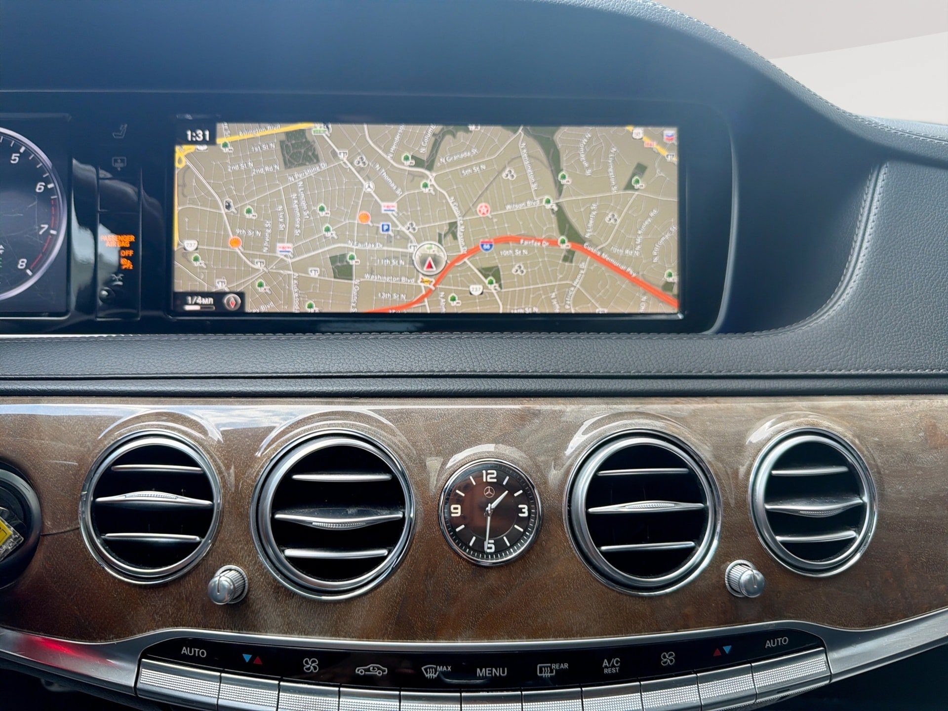 Used 2015 Mercedes-Benz S 550 4MATIC Sedan image 20