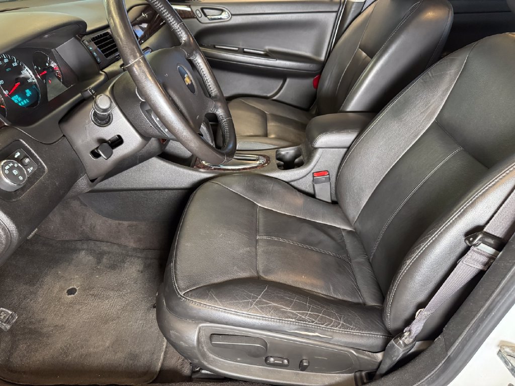 Used 2014 Chevrolet Impala LTZ FWD image 18