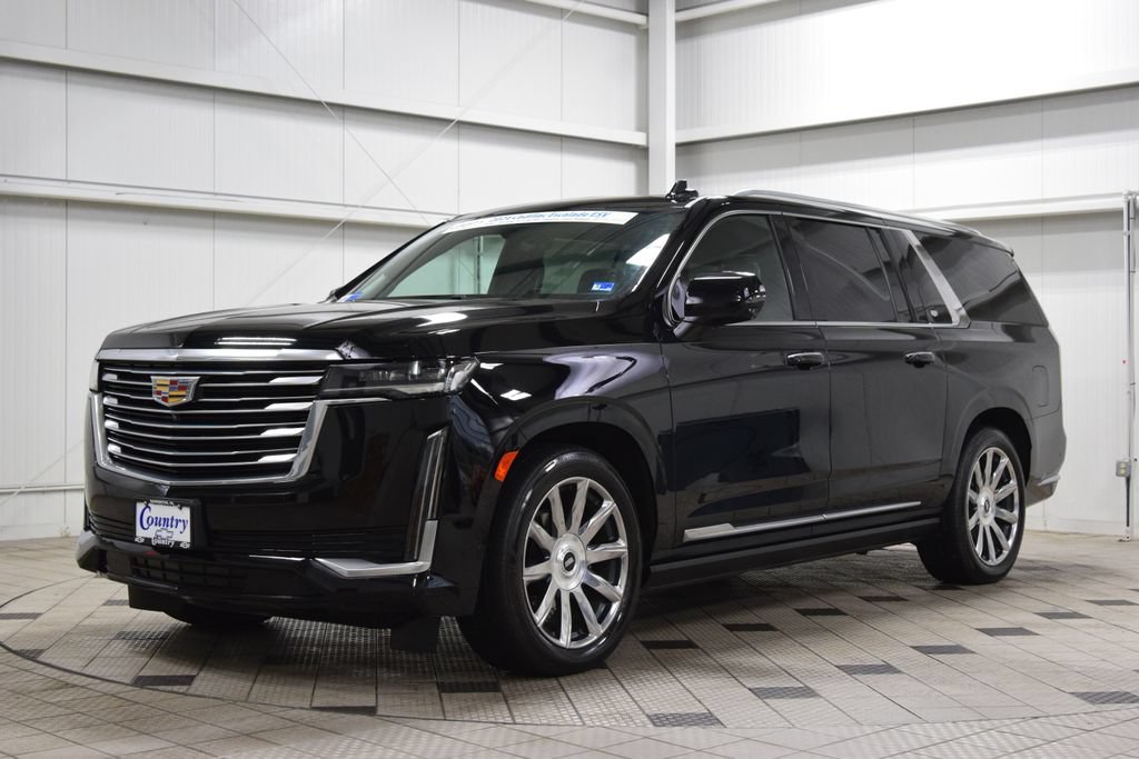 Used 2024 Cadillac Escalade ESV Premium Luxury Platinum AWD/4WD image 3