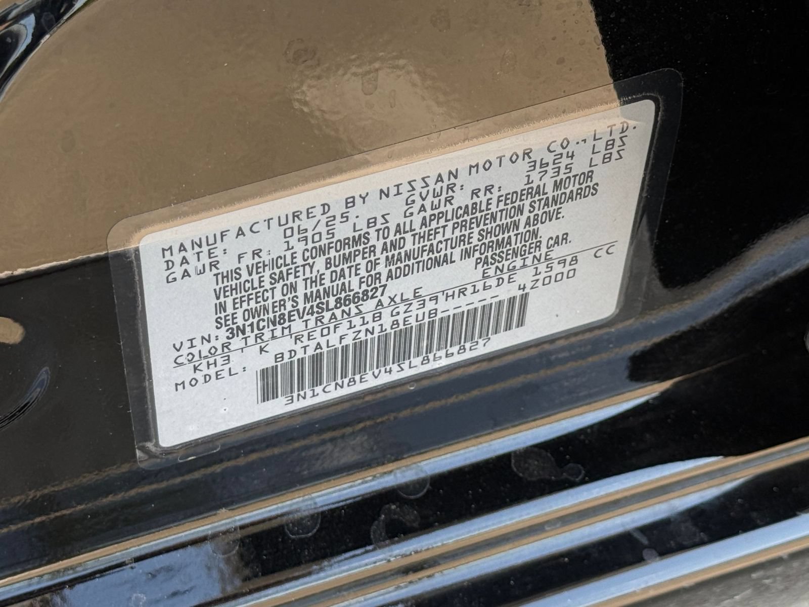 Used 2025 Nissan Versa SV FWD image 24