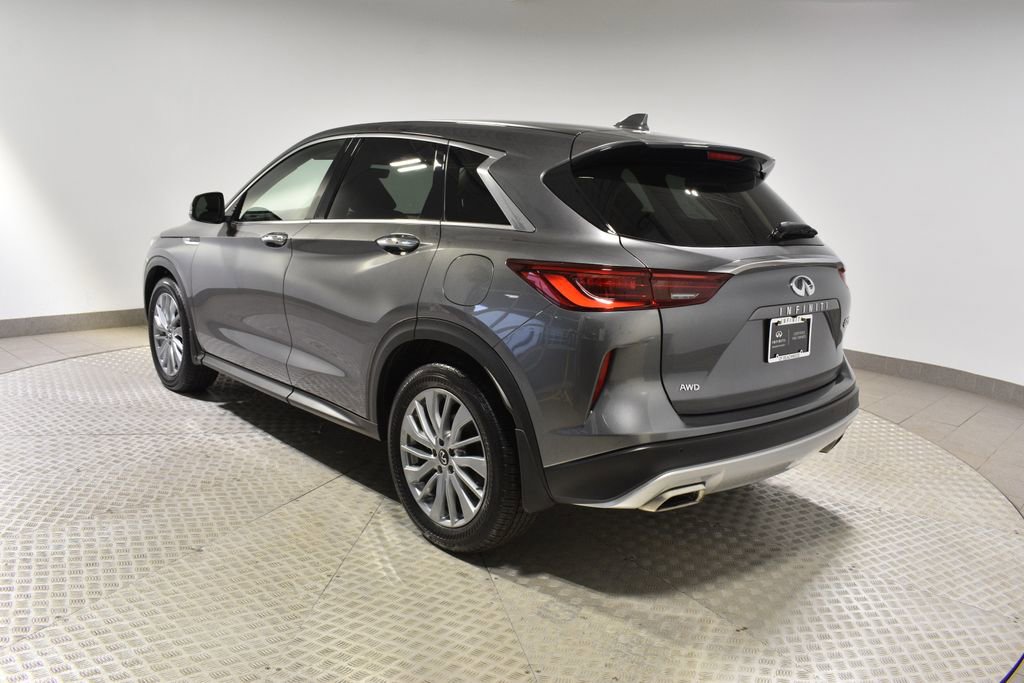 Certified 2025 INFINITI QX50 Pure image 8