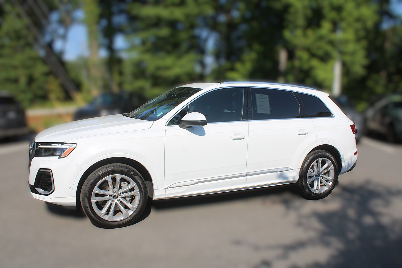 Used 2025 Audi Q7 3.0T Premium AWD/4WD image 4