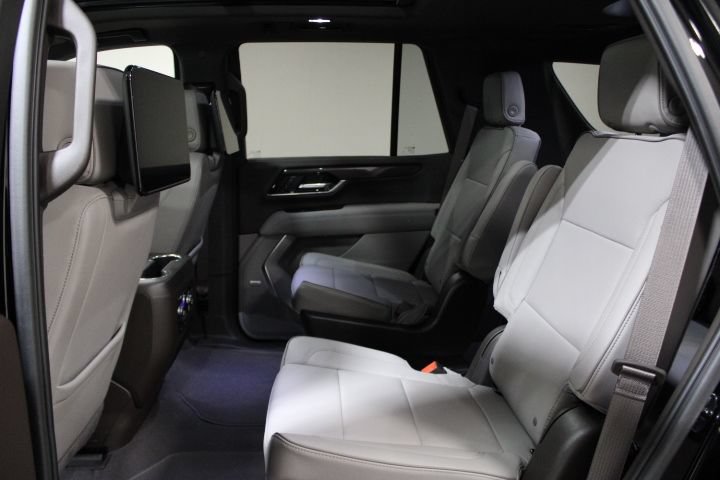 New 2026 GMC Yukon Elevation w/ Elevation Premium Package AWD/4WD image 25
