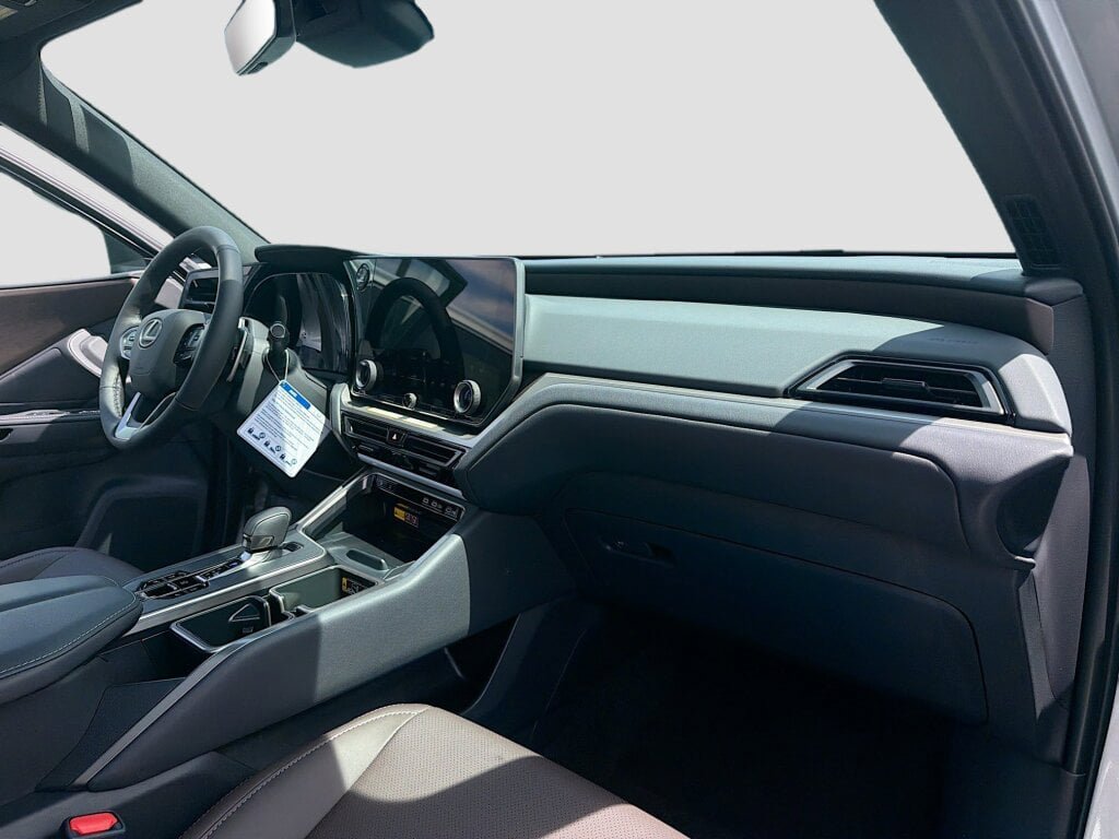 New 2026 Lexus TX 350 AWD image 5