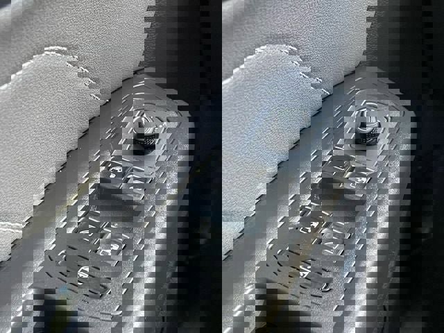 Used 2022 Volkswagen Atlas SE image 22