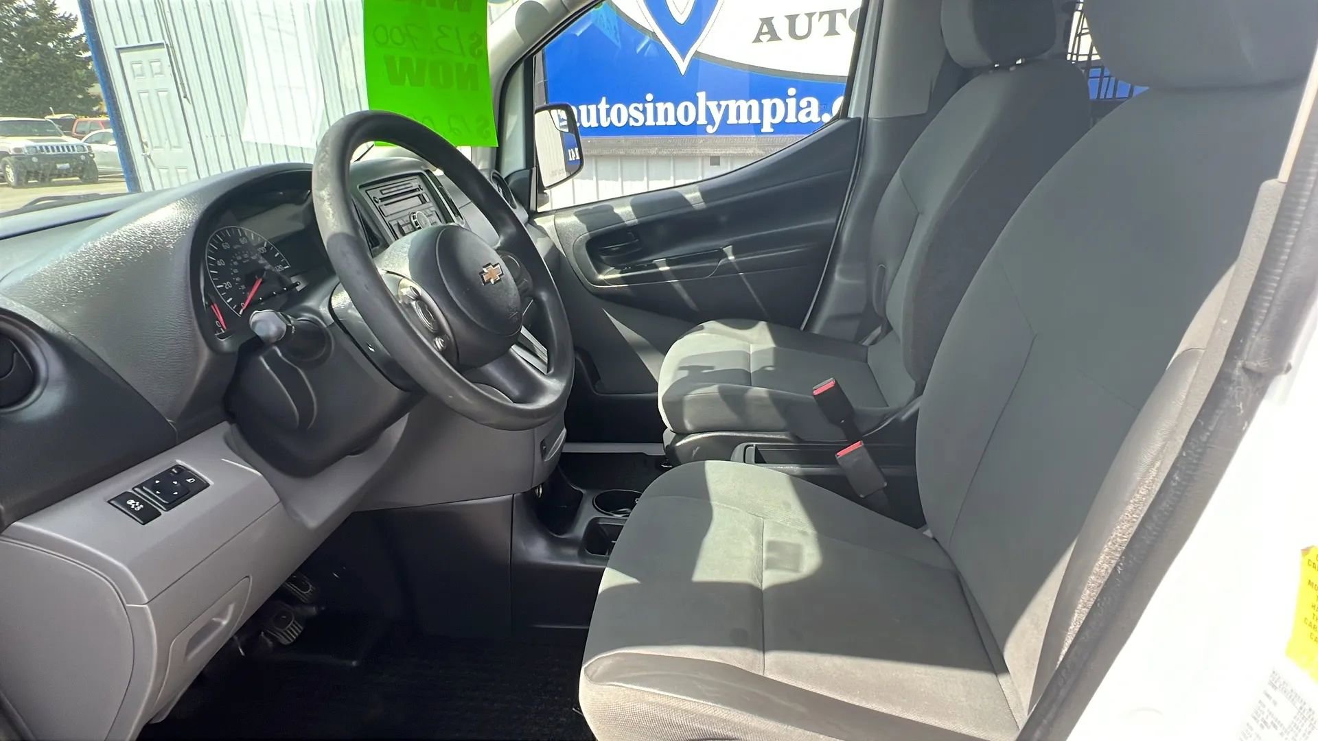 Used 2017 Chevrolet City Express LT FWD image 13