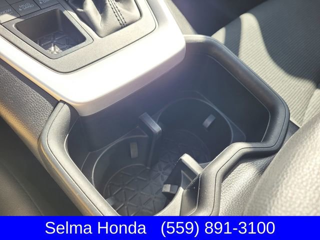 Used 2024 Toyota RAV4 LE image 21