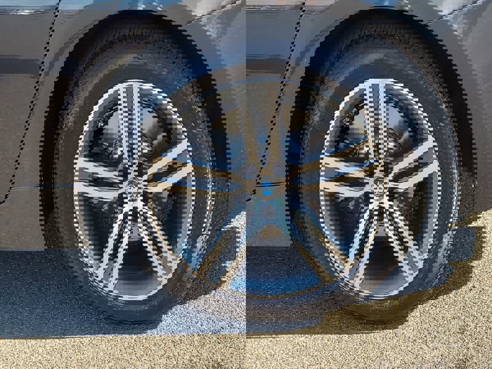 Used 2022 BMW 530i xDrive w/ Premium Package image 16