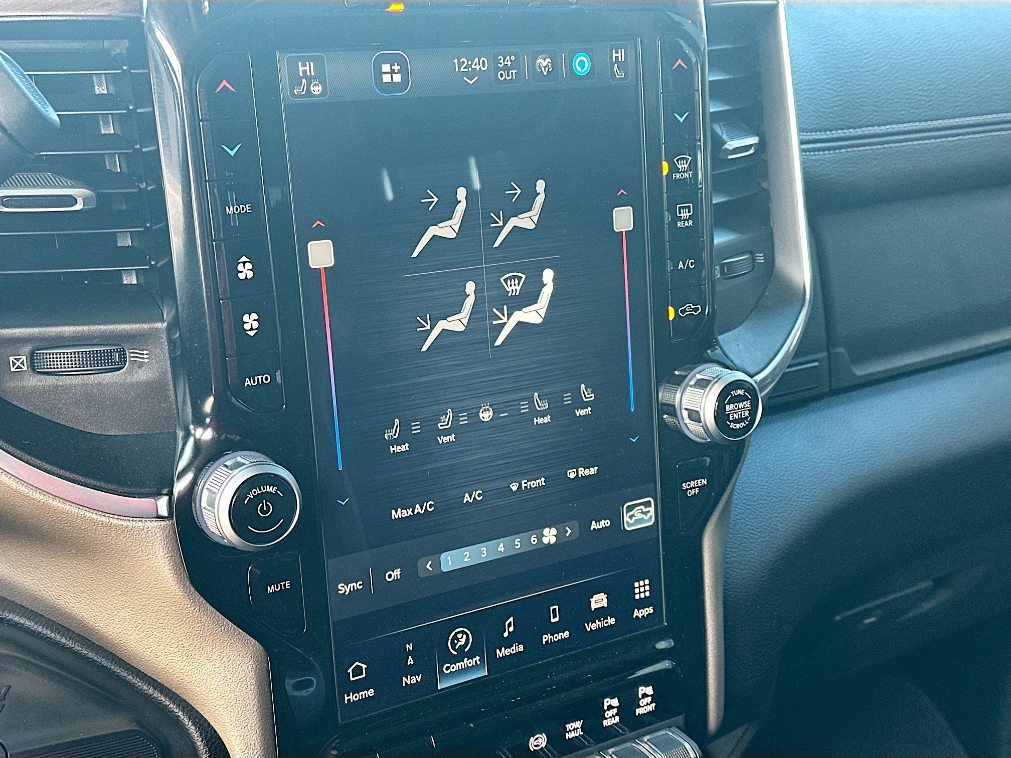 Used 2024 RAM 2500 Laramie w/ Safety Group image 24