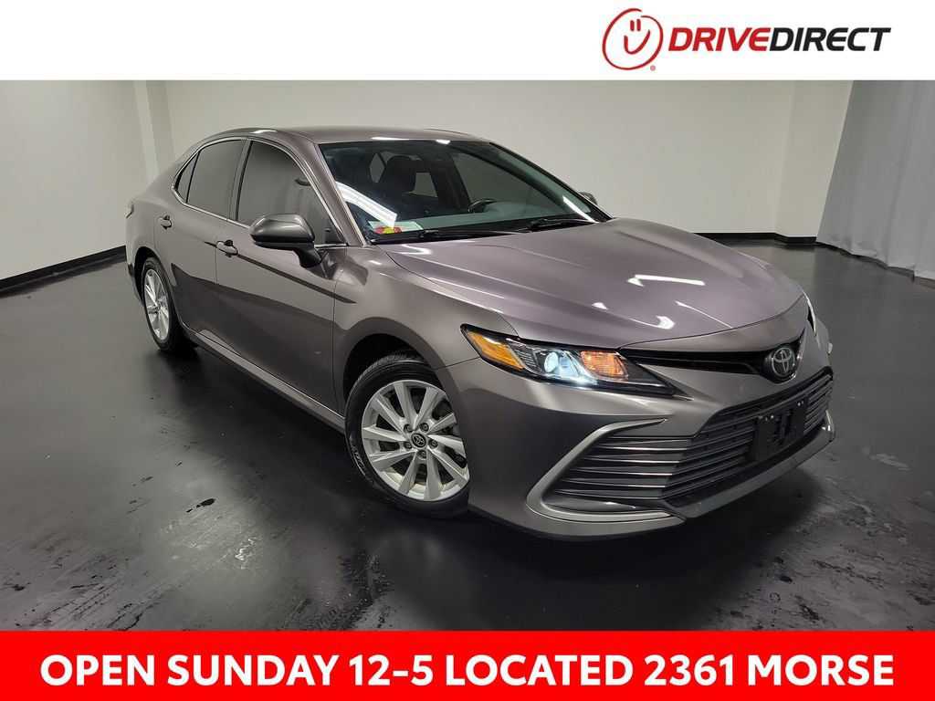 Used 2023 Toyota Camry LE FWD image 1
