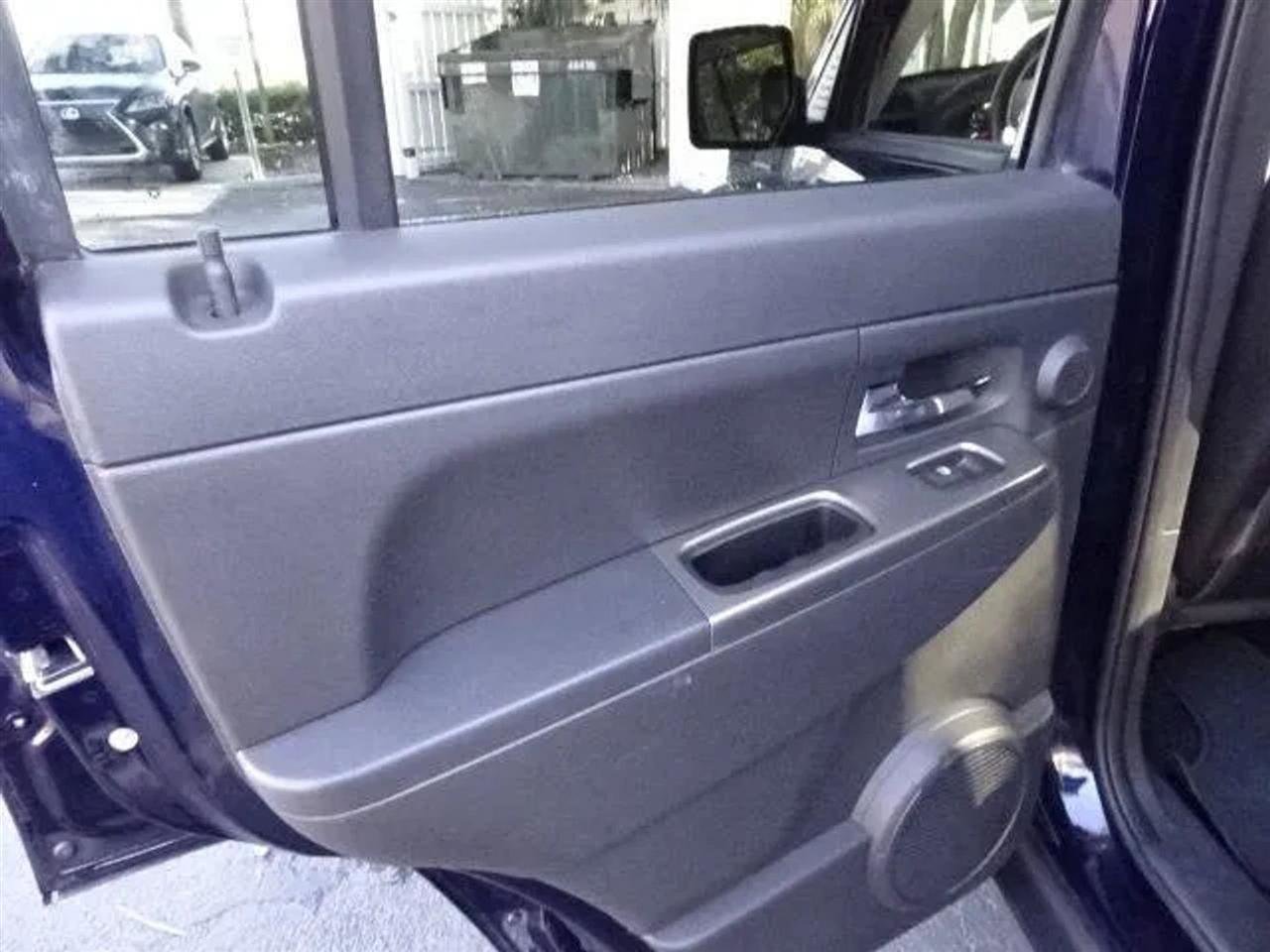 Used 2012 Jeep Liberty Limited w/ Comfort/Convenience Group image 33