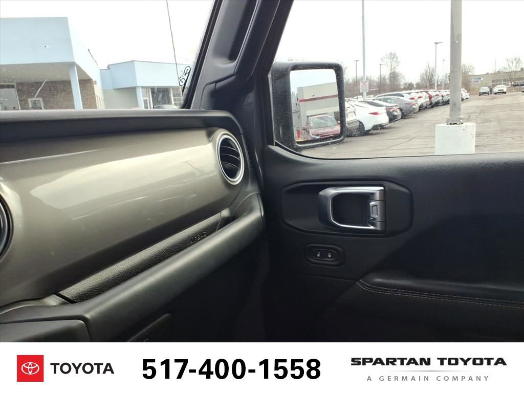 Used 2018 Jeep Wrangler Unlimited Sahara w/ Dual Top Group image 22