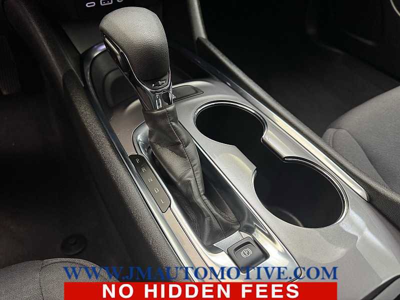 Used 2023 Chevrolet Malibu LT FWD image 31