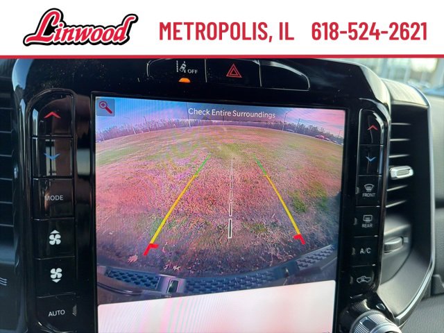 New 2026 RAM 1500 4x4 Crew Cab image 28