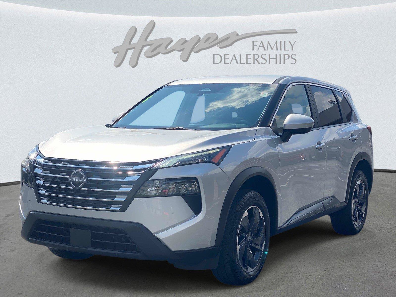Used 2025 Nissan Rogue SV FWD image 10